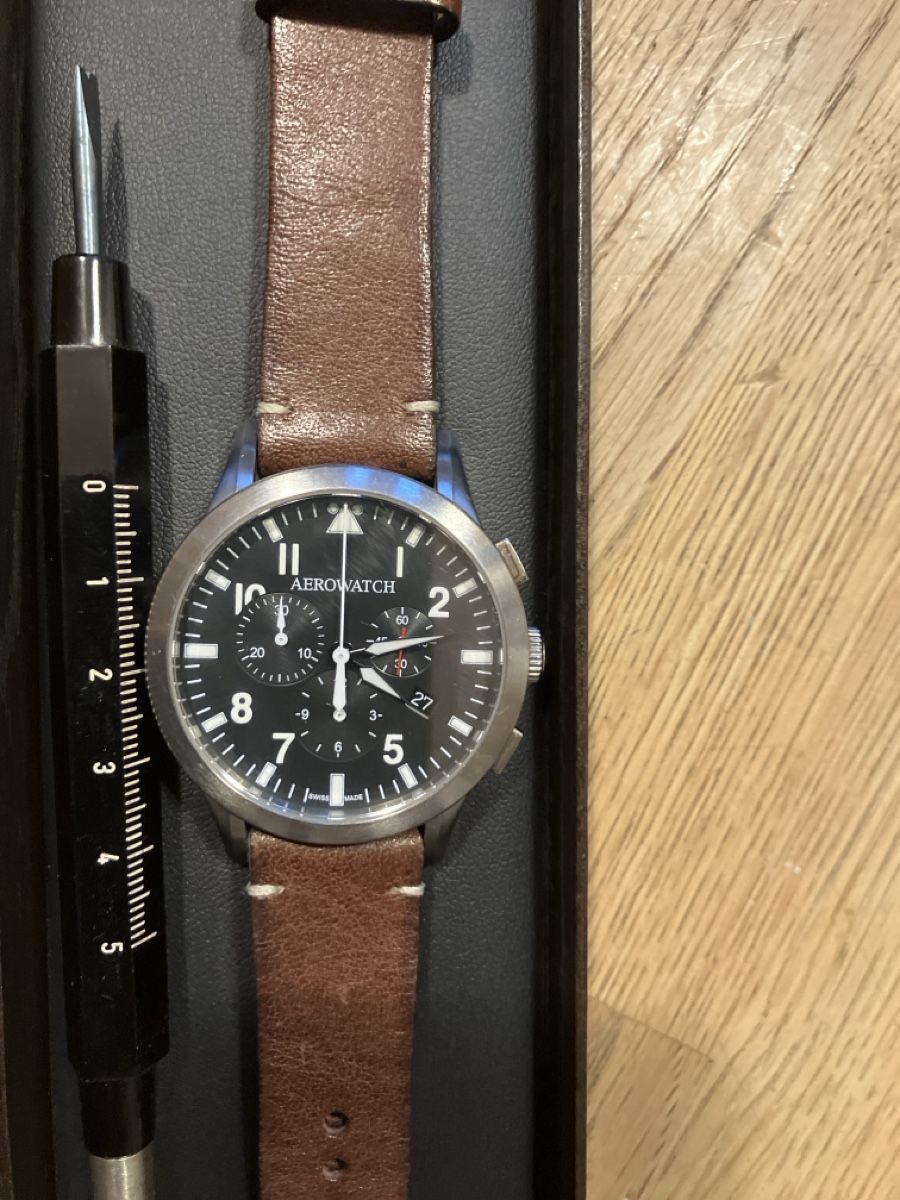 Aerowatch Orologi: Aerowatch Chronograph Les Grandes Classiques Aviator – Usato da Aesch BL venduto da Vondenbienen 5