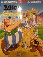 livre "Asterix et la Traviata"  - 2001 - comme neuf