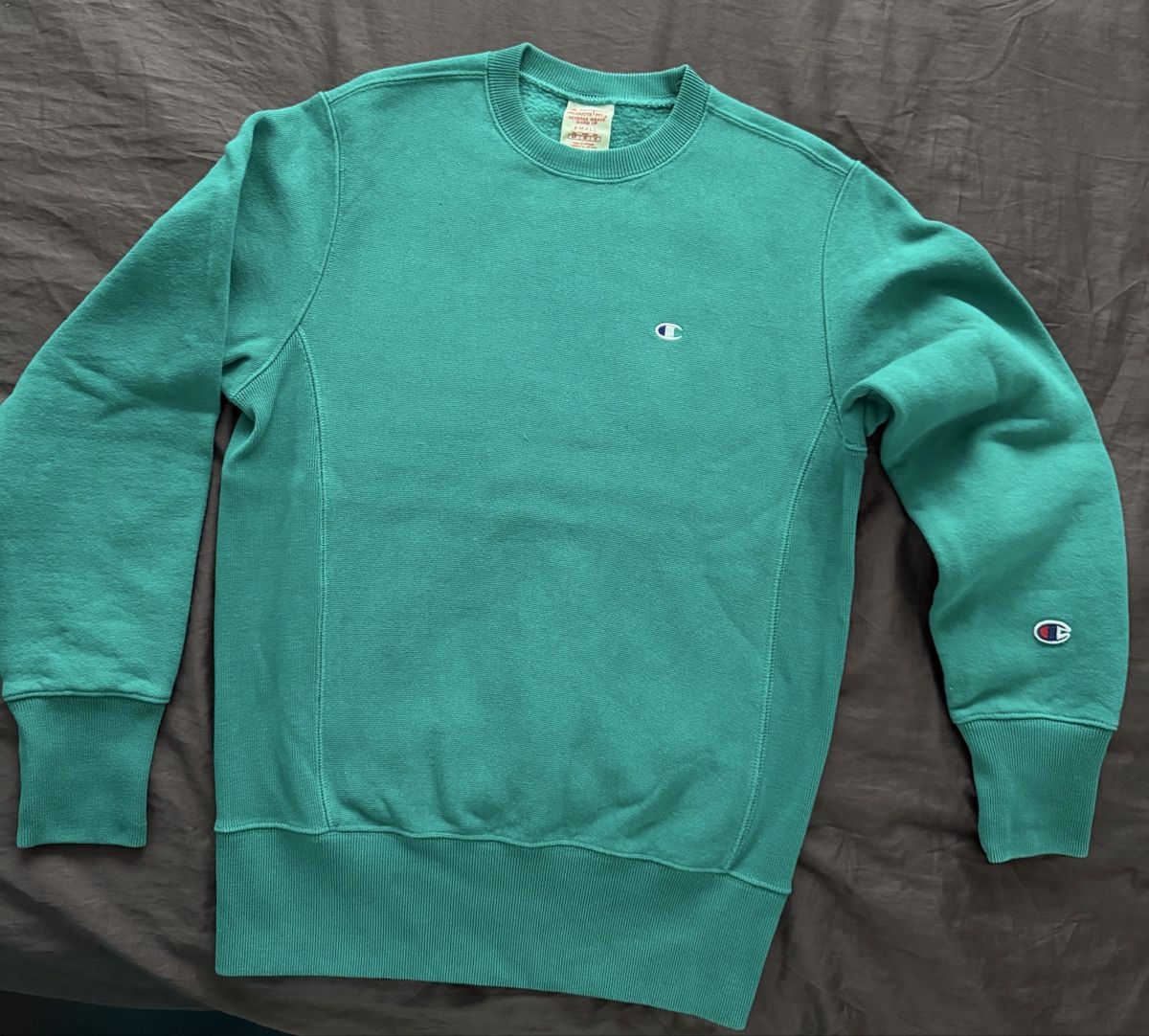 Champion Maglioni & Felpe: Pull-over Champion vert col rond état comme neuf – Nuovo (secondo la descrizione) da Genève venduto da len_5q5n 1