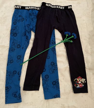 2x Mario Kart warmwear - boy