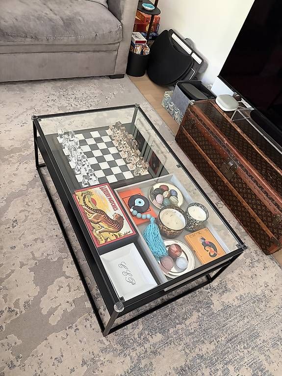 Tavoli: Glass and metal Coffee table  – Usato da Vandoeuvres venduto da cha_9nnv 3