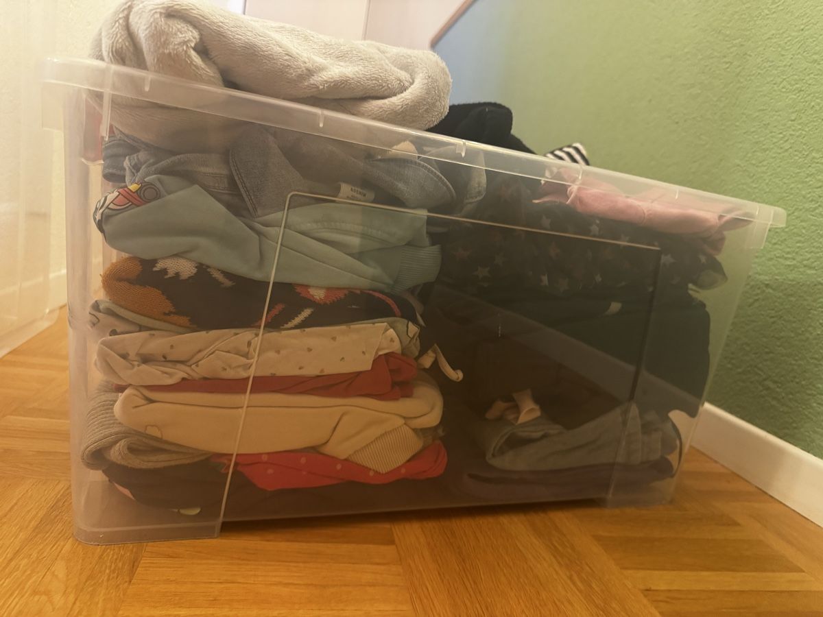 Lotti & Set di vestiti:  Kinderkleidung Mädchen 3-4 jährig  – Usato da Urtenen-Schönbühl venduto da m19_2fdb 3