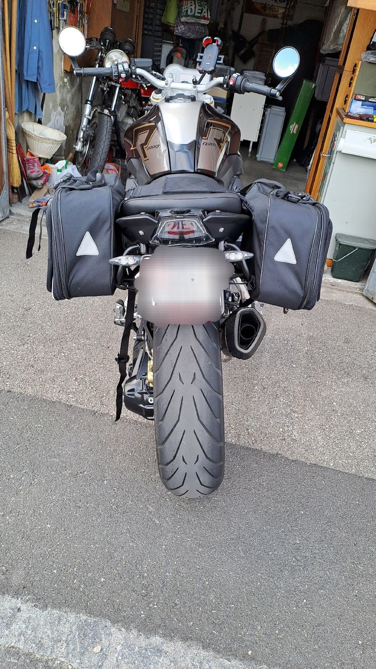 Valigie: Sacoches latérales de moto – Usato da La Chaux-de-Fonds venduto da modivany 5