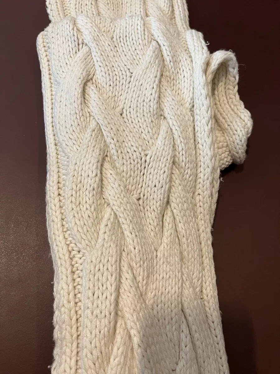 Foulard & Sciarpe: Écharpe Ugg blanche – Usato da St. Prex venduto da Nikolletta 2
