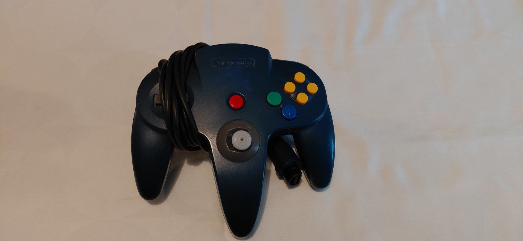 Nintendo Consoles: Nintendo 64 Controller Preis pro Stück – D'occasion à Gretzenbach par Uli1980 2