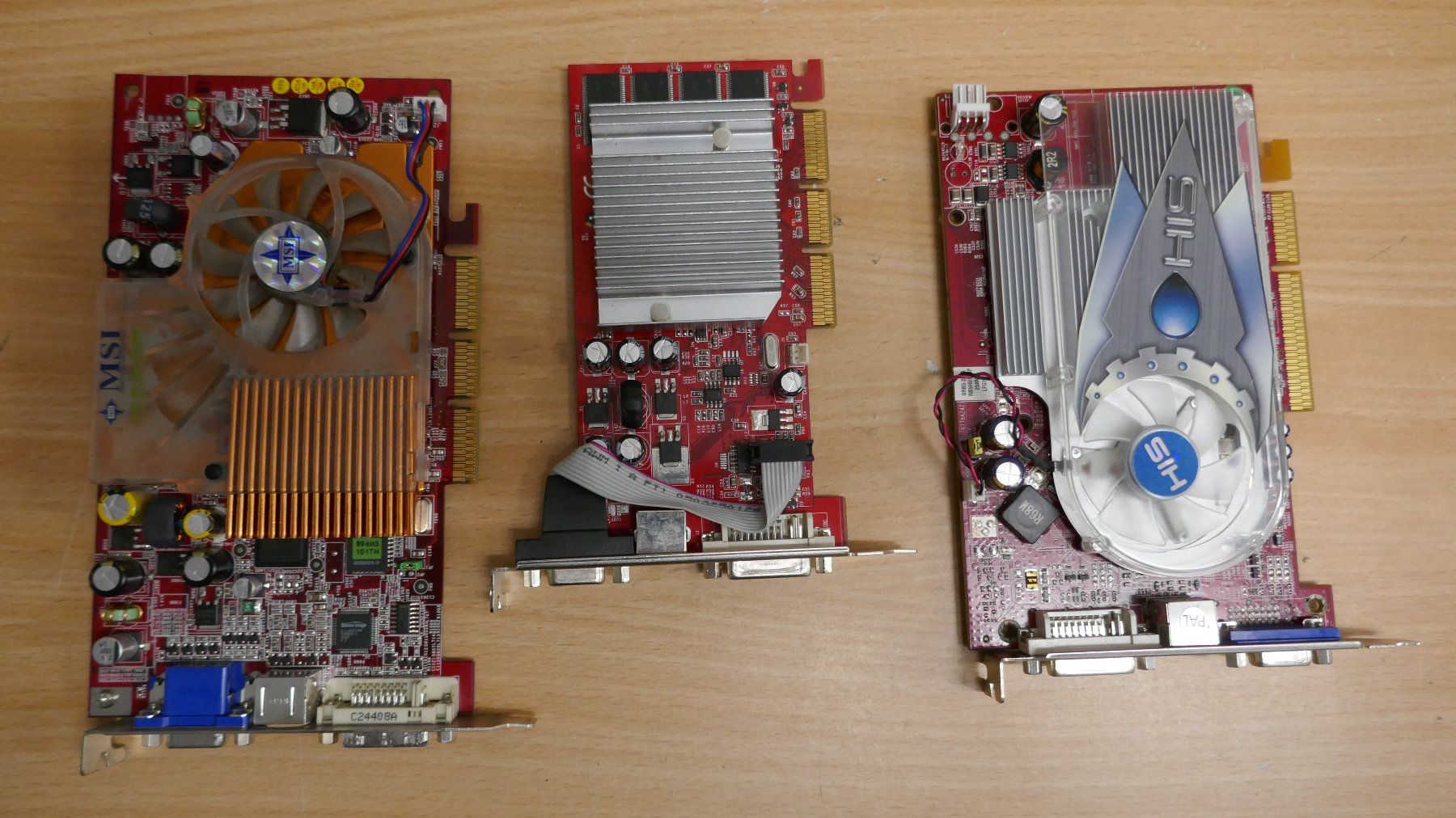 MSI Schede grafiche: Drei alte AGP Grafikkarten – Usato da Wenslingen venduto da FairlightCMI
