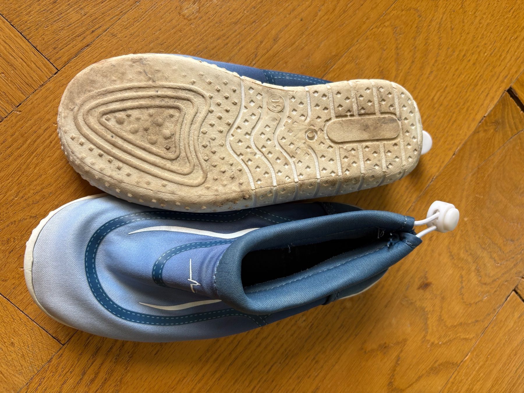 Scarpe per ragazzi: Badeschuhe 30 – Usato da Luzern venduto da Uaui 1