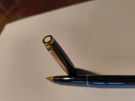 Montbanc Füller Füllfederhalter 320 schwarz gold