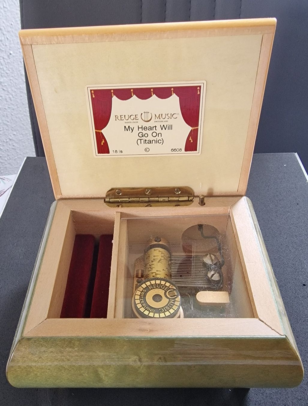 Reuge Carillon: Musikdose – Usato da Frauenfeld venduto da Maschia 1