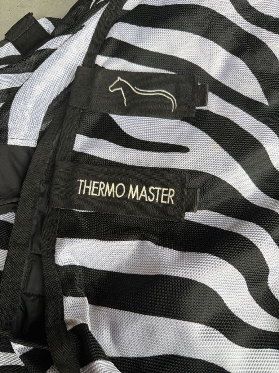 Couvertures: Pferdedecke Thermo Master Zebra Grösse 155cm – Neuf (Voir description) à Zofingen par roki_ch 2
