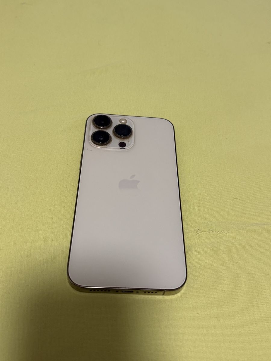 Apple Telefoni cellulari / Smartphones: IPhone 14 Pro Max – Usato da Sursee venduto da Beni_2024 1