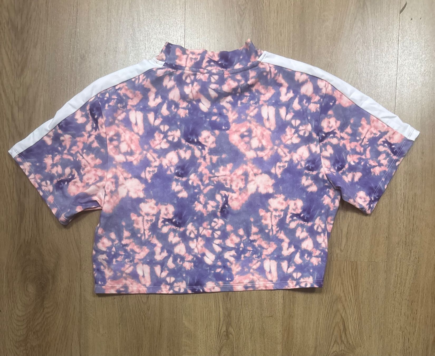 Ellesse T-Shirts: T-Shirt Ellesse - Batiklook - Gr. S/36 – Gebraucht aus Brügg BE von rutschimedizin 3