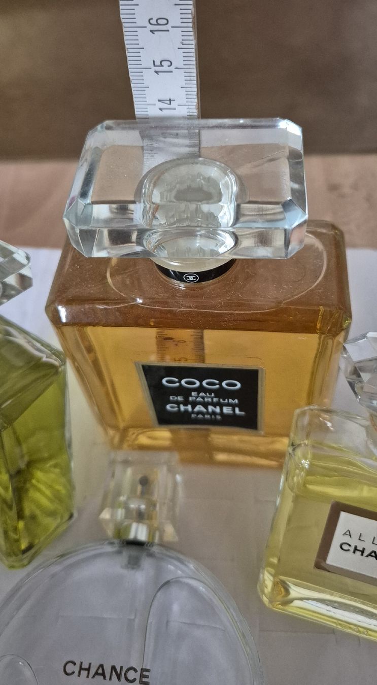 Chanel Flaconi: Flacons factice  du parfum – Usato da st Gingolph venduto da Fast-fashion 1
