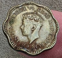 CEYLON 2 CENTS 1944