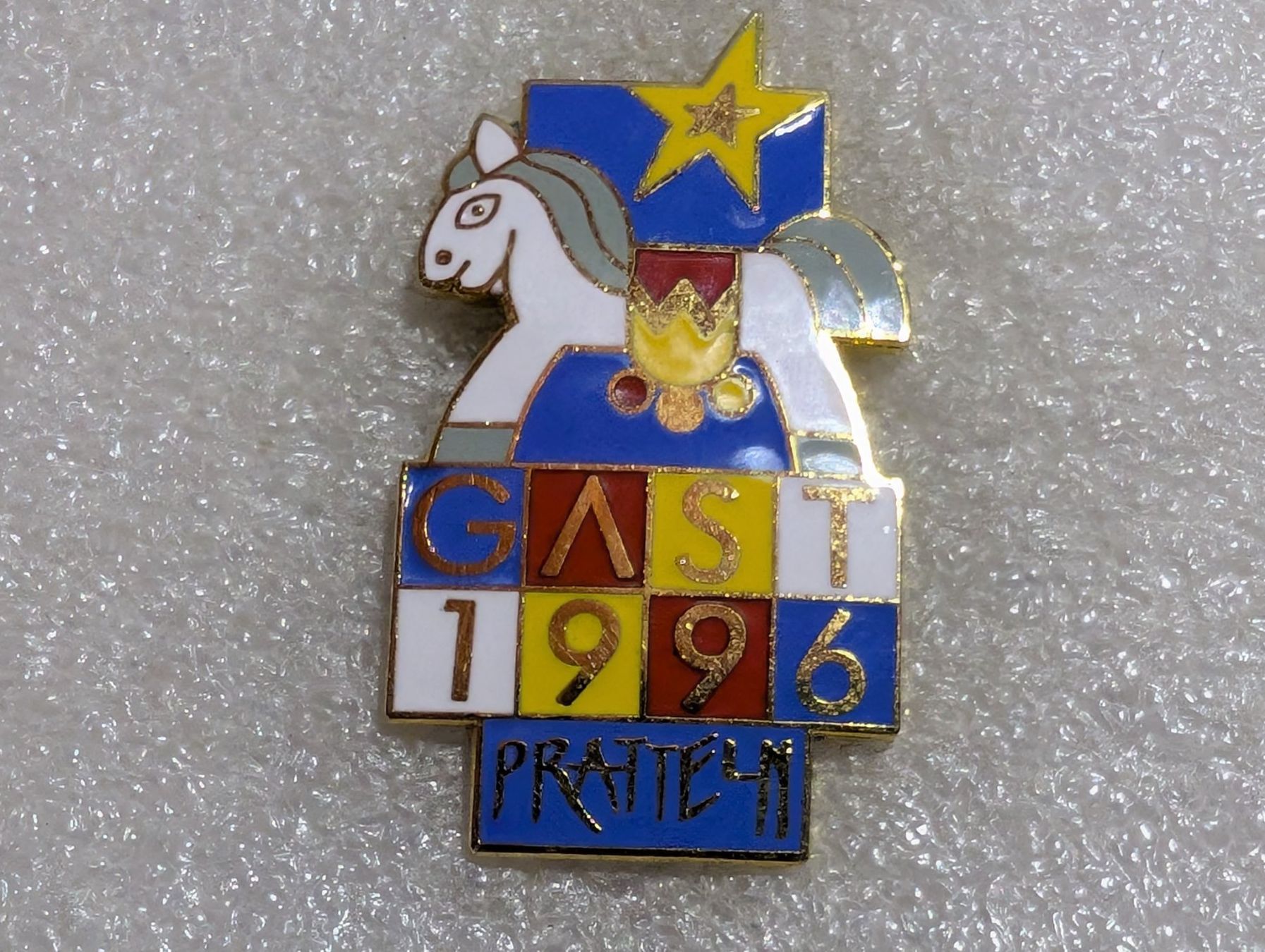 Placchette & Badge: Ansteckpin 243: Gast 1996 – Usato da Oppligen venduto da Pin-Fall-Shop