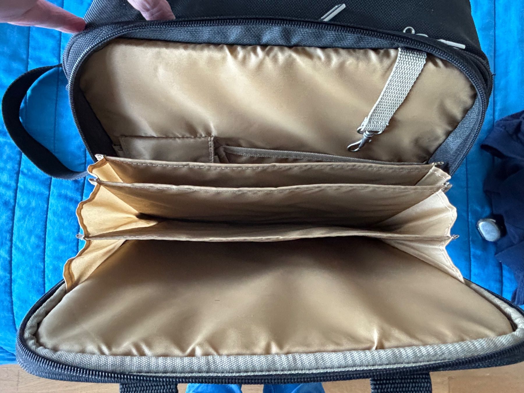 Lancel Borse: LANCEL PARIS, Elegante borsa nera -multifunzionale – Usato da PARADISO venduto da pin_vlj8 5