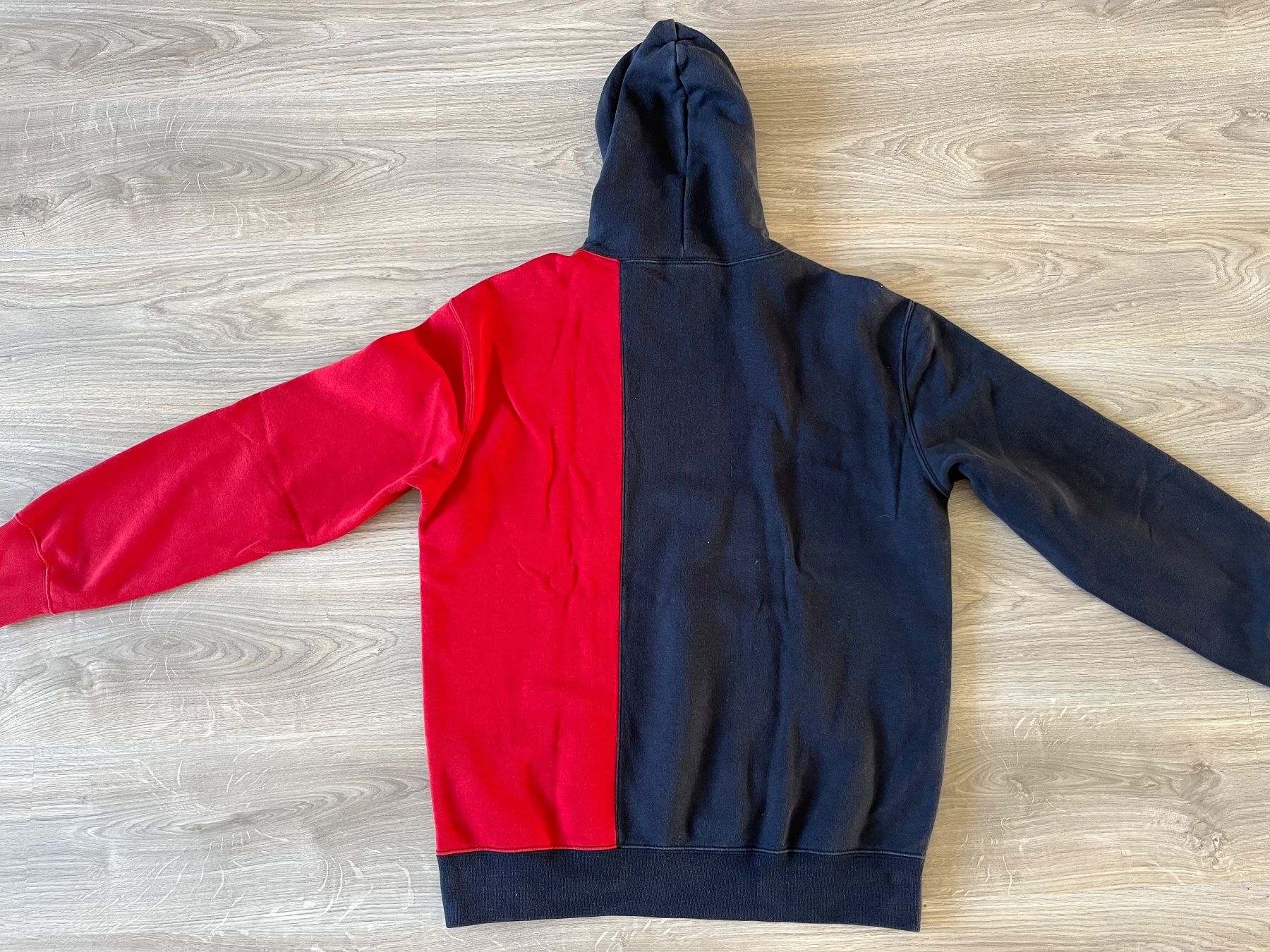 Champion Maglioni & Felpe: Hoody Champions – Usato da Morbio Inferiore venduto da mad_wh5n 3