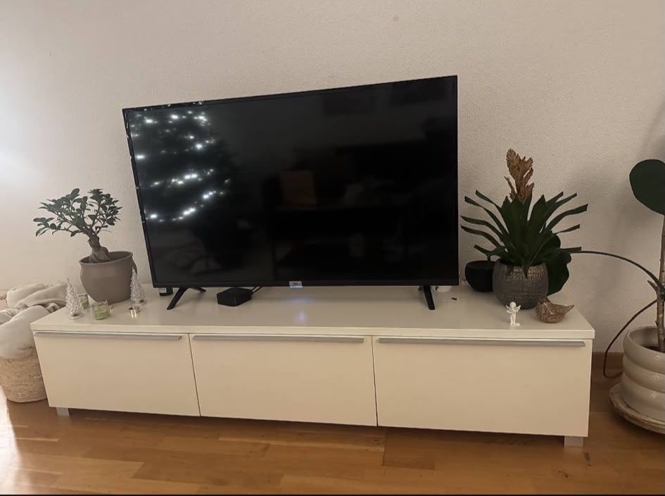 Meubles TV: TV Möbel weiss – D'occasion à Birmensdorf ZH par dor_kz5y 1