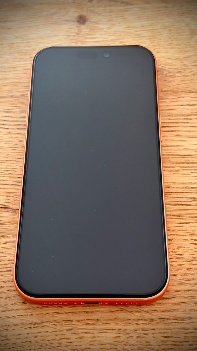 Apple Telefoni cellulari / Smartphones: Appl Iphone 17 Pro, 512 GB – Usato da Kaltbrunn venduto da Marcohasler82 3