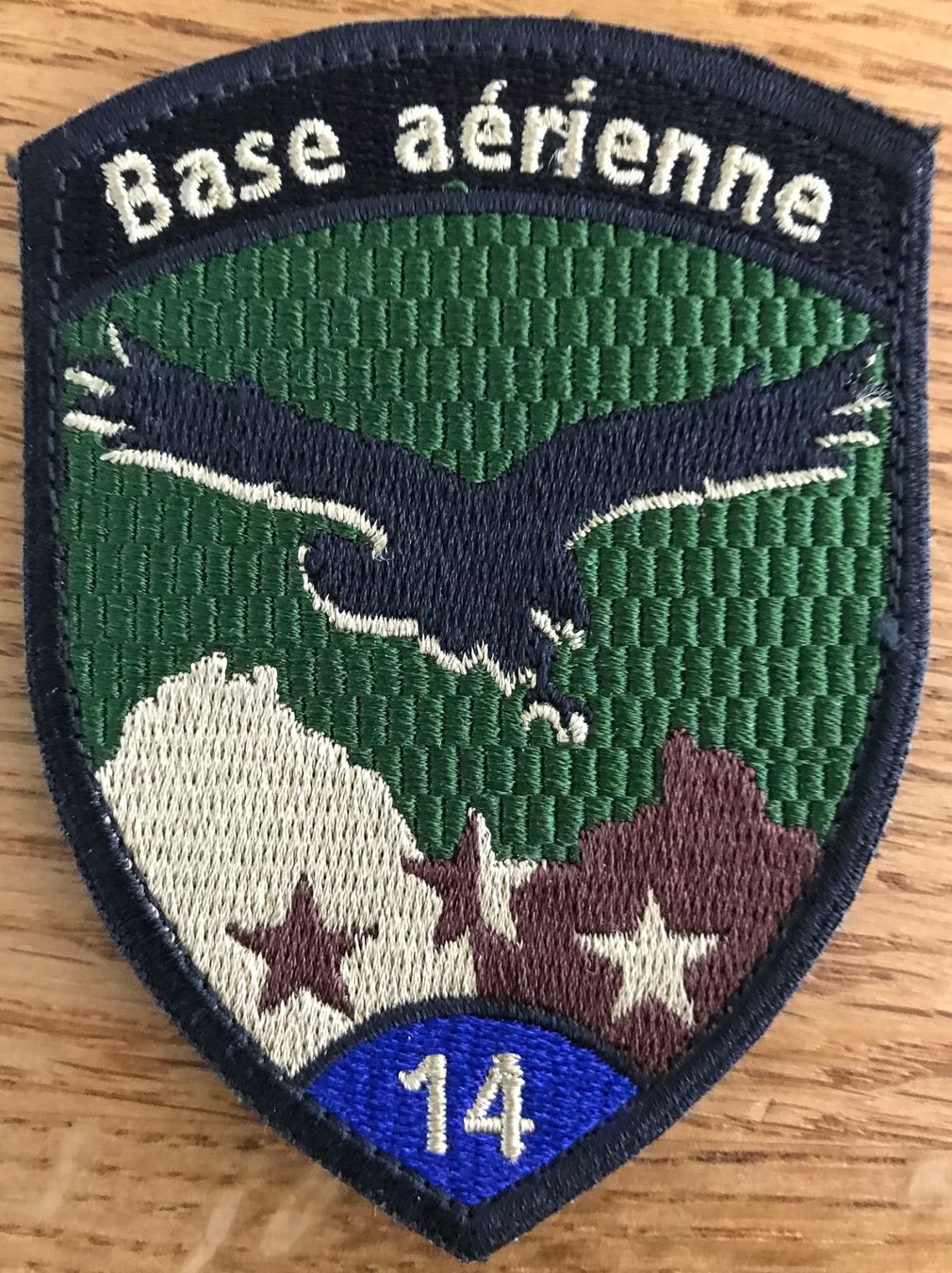 Armée suisse Insignes: Schweizer Luftwaffe Base Aérienne 14 blau tarn Patch – Neuf (Voir description) à Bern par mercandante