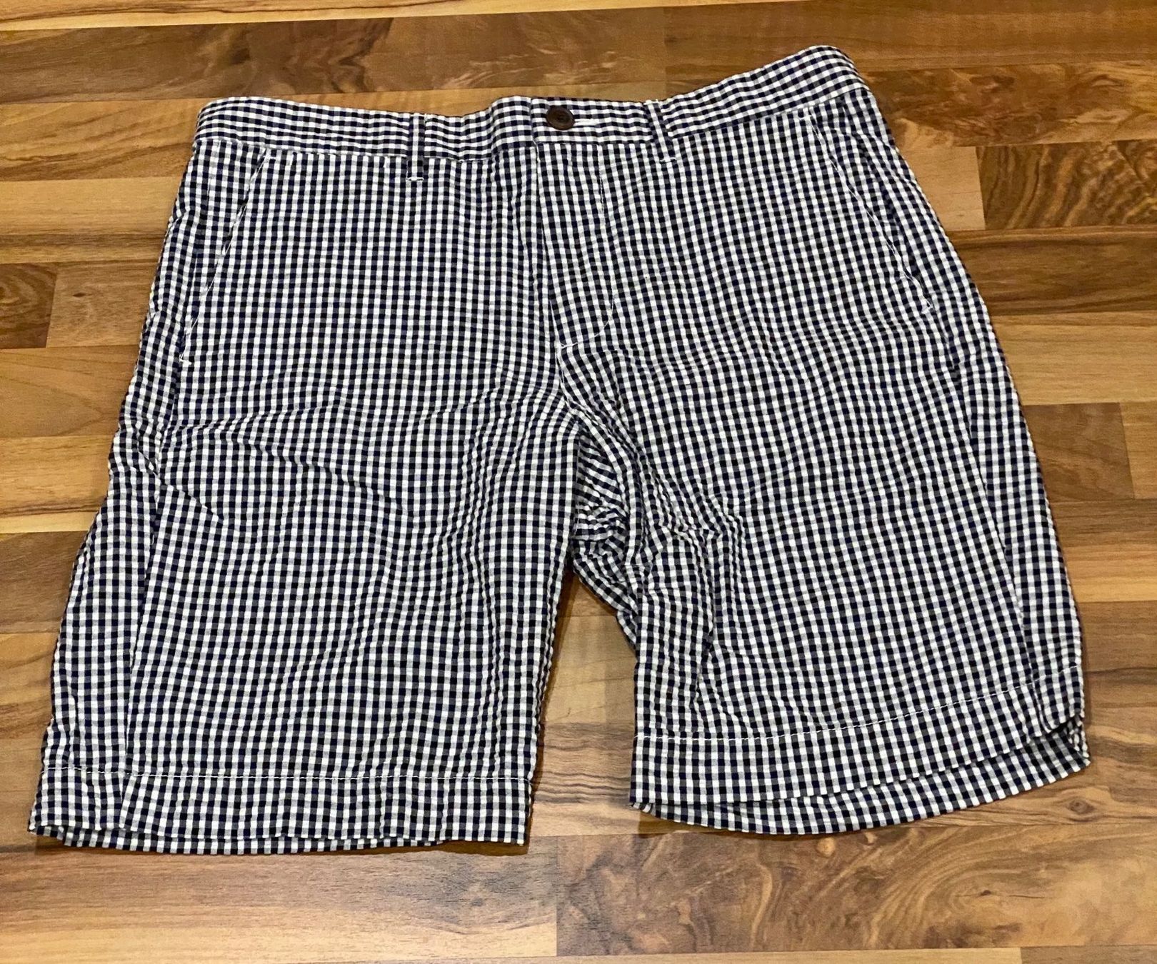 Pantaloni: Kurzehose von GAP NEU Gr.30 Grau – Nuovo (secondo la descrizione) da Bäretswil venduto da clothes-freak