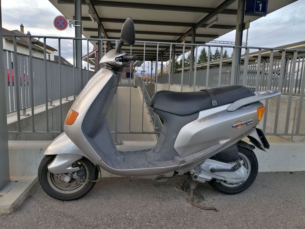 Piaggio sfera clearance 125