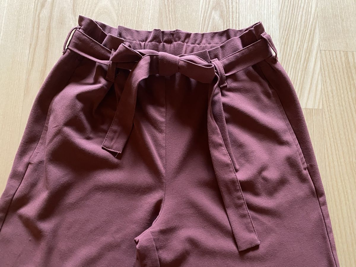 Only Pantaloni: Only leichte Sommerhosen Himbeerrot – Usato da Stallikon venduto da shop100 1