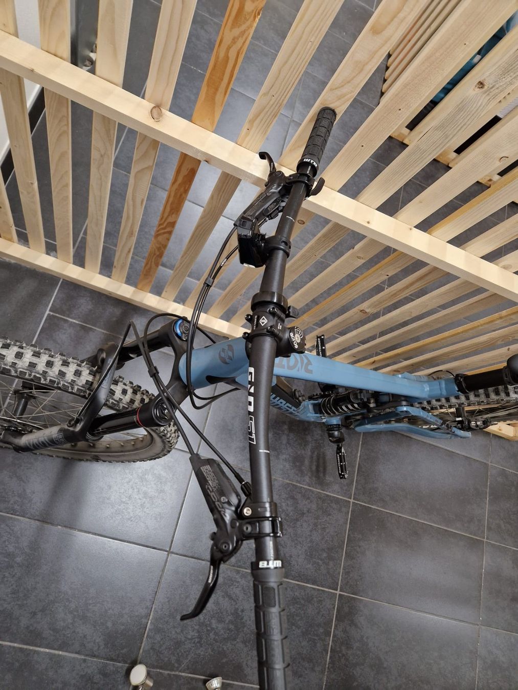 Ghost Biciclette: Ghost Riot Enduro AL Essential – Nuovo (secondo la descrizione) da Büron venduto da Sunny0815. 3