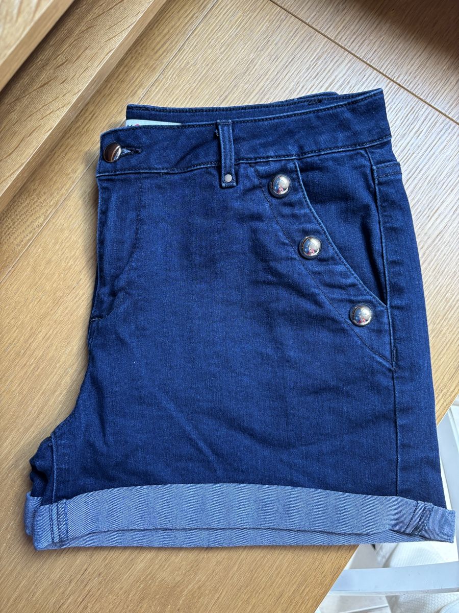 Morgan Pantalons: Short Morgan t.40 – D'occasion à Founex par ari_2gt7 5