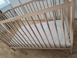 SNIGLAR Babybett, 60x120 cm inkl Matratze