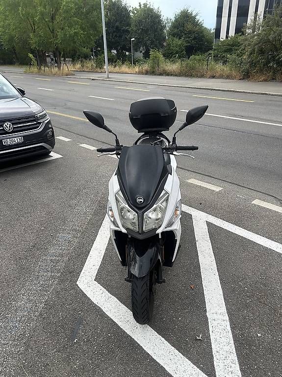 Sym Scooter: Sym jet 14 d'occasion – Usato da Lausanne venduto da iya_tw76 1