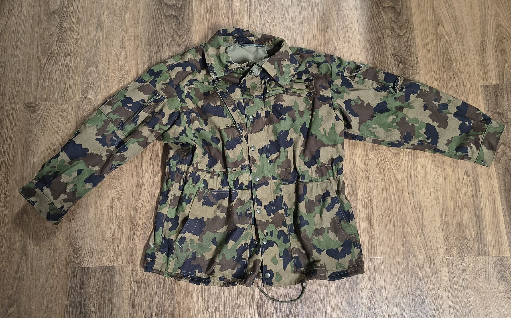 Schweizer Armee Uniformen: Veste thermique taz 90 – Gebraucht aus Morens FR von John_Doe_1981