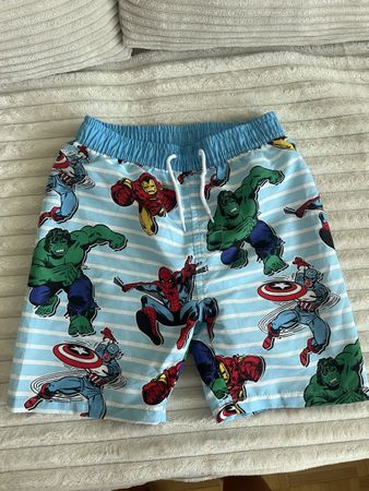 MARVEL AVENGERS BADEHOSE NEUWERTIG 122/128
