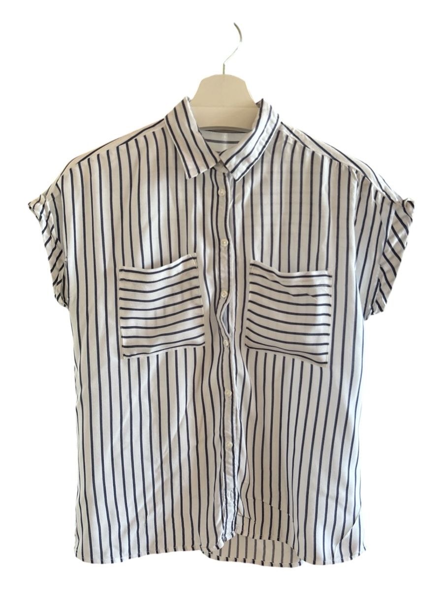 Lotti di vestiti: Cute Summer Blouses Bundle - Size S\M – Usato da Regensdorf venduto da heg_h8cq 7