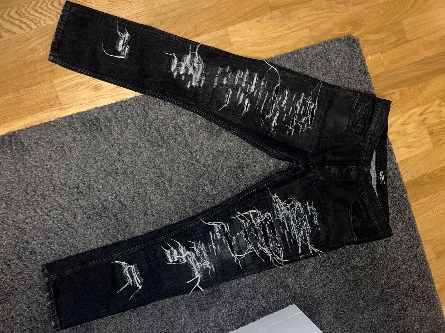 Diesel Jeans: Diesel Black Gold Jeans – Usato da Kehrsatz venduto da Yshania
