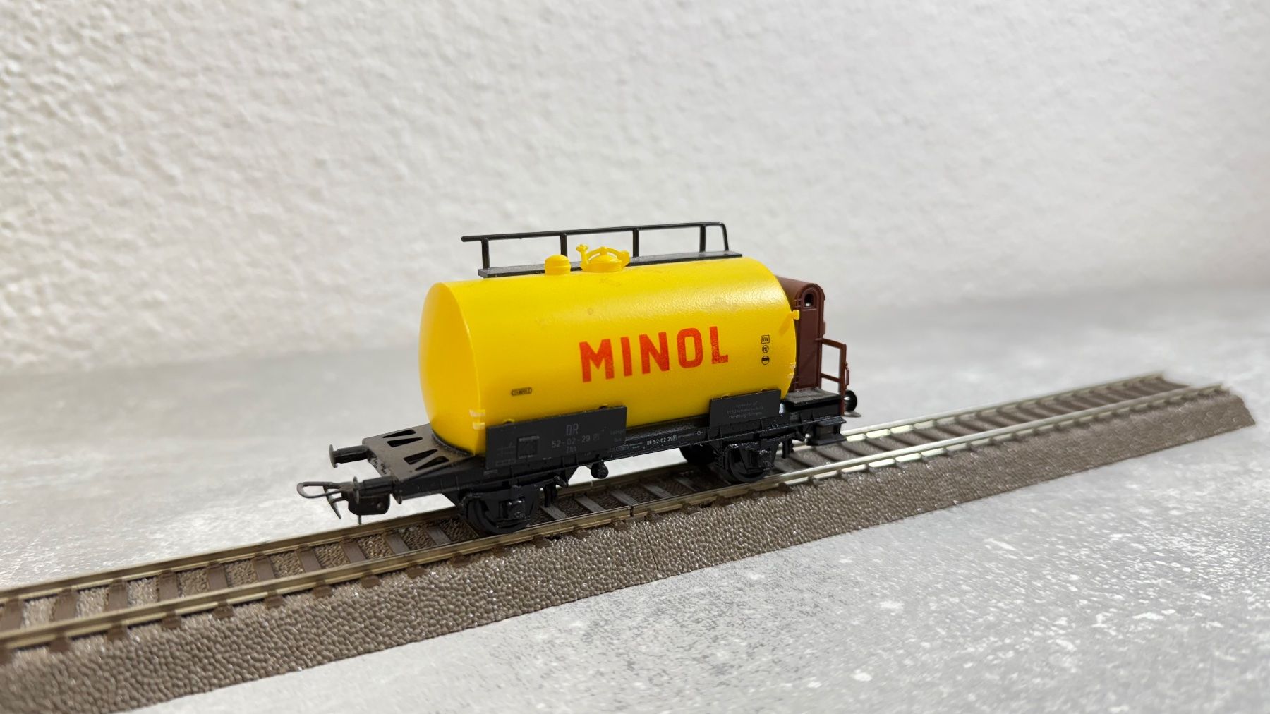 Liliput Modellini di ferrovie: Lilliput Tankwagen H0 / DC – Usato da Schlieren venduto da rat_lq6b 4