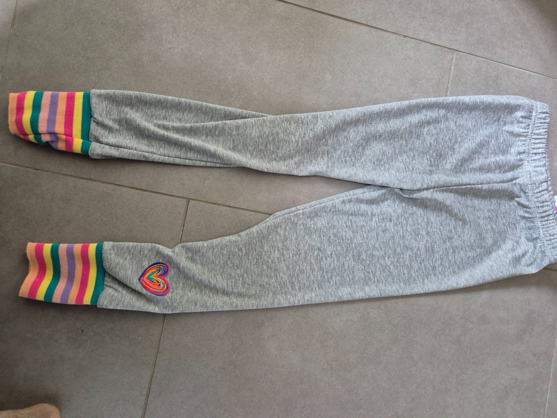 Calze & Collant: Leggings grau Regwnbogen, Grösse 140 – Nuovo (secondo la descrizione) da Port venduto da nat_8thm