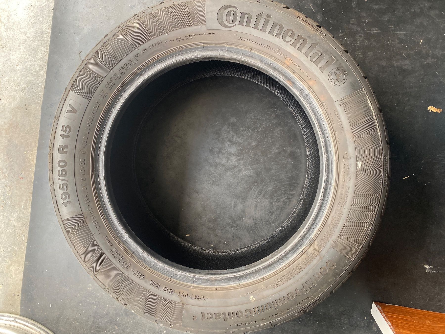 Continental Pneumatici & Ruote complete: 195/60R15 – Usato da Widen venduto da Dinero02 5