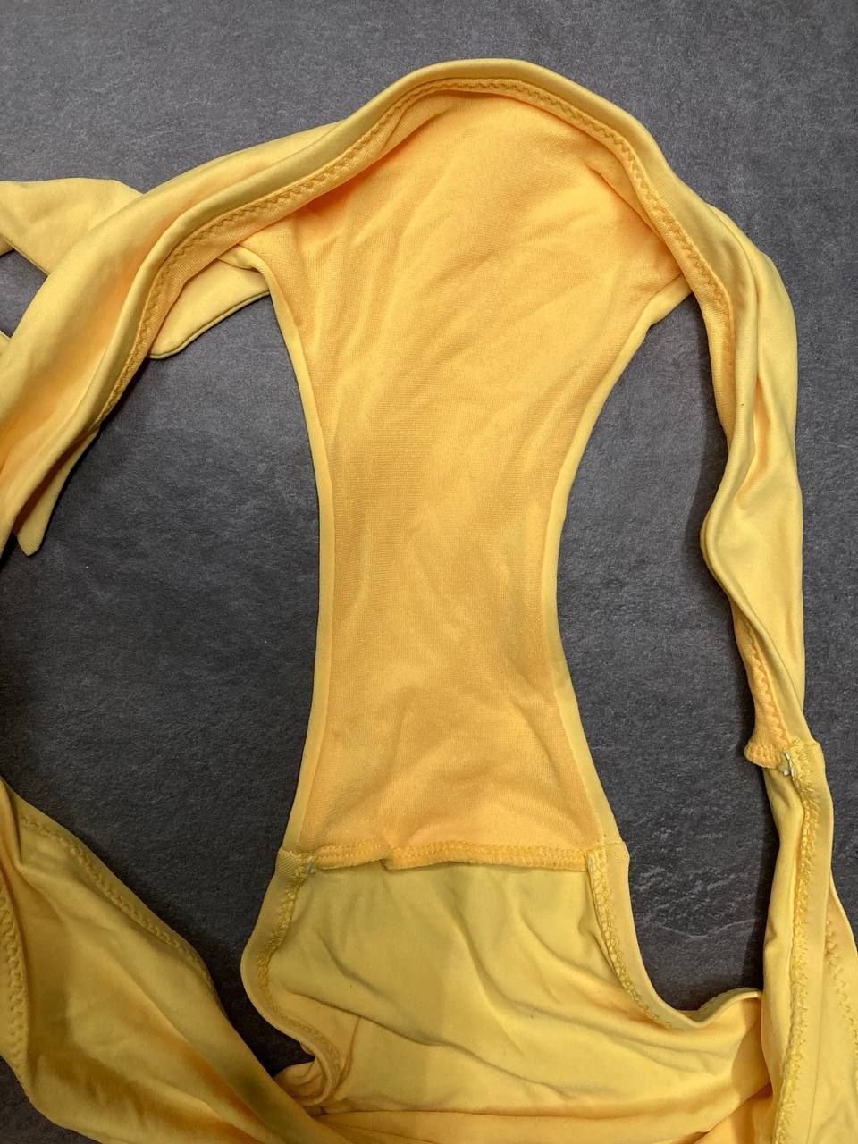 Badekleider & Bikinis: Yellow Wrap Around Bikini – Gebraucht aus Robasacco von  4