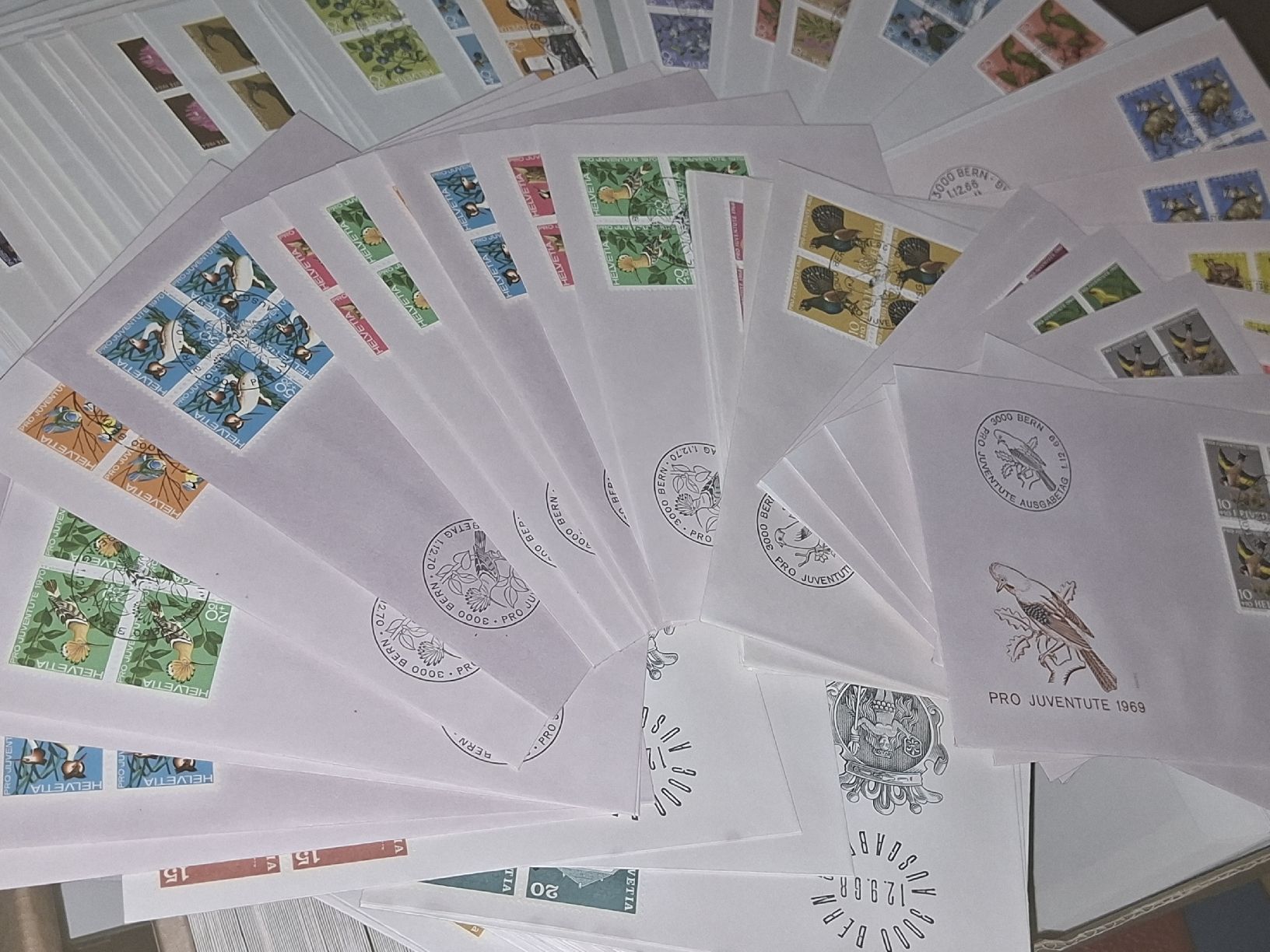 Alle Briefmarken: X 100 FDC 4er Block Belege  – Gebraucht aus Balgach von SIMEON27 4