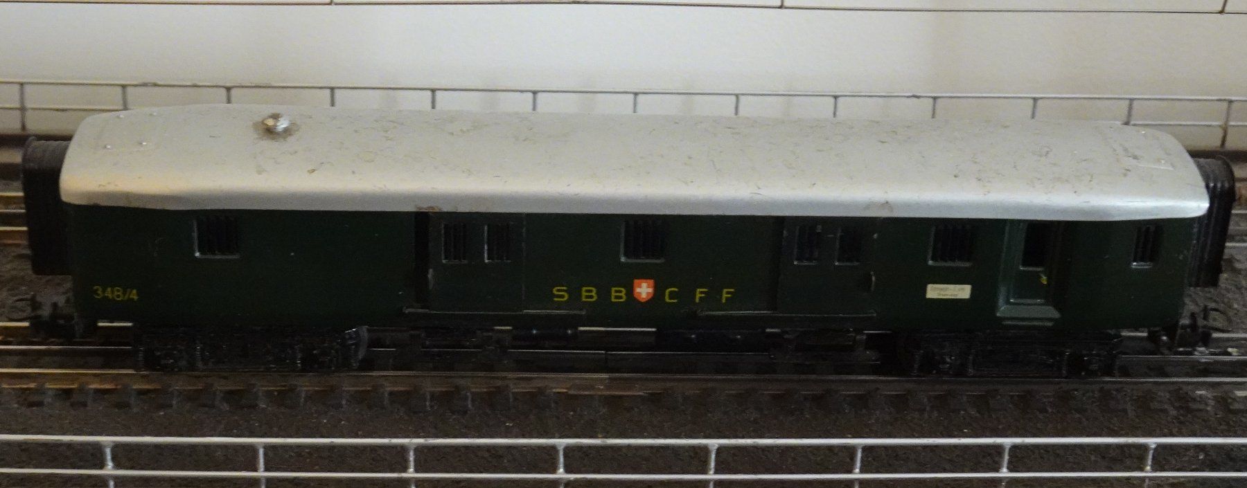 Märklin Modelleisenbahnen: Märklin Leichtschenllz Gepäckwagen 348/4 – Gebraucht aus Grossaffoltern von berner85 1