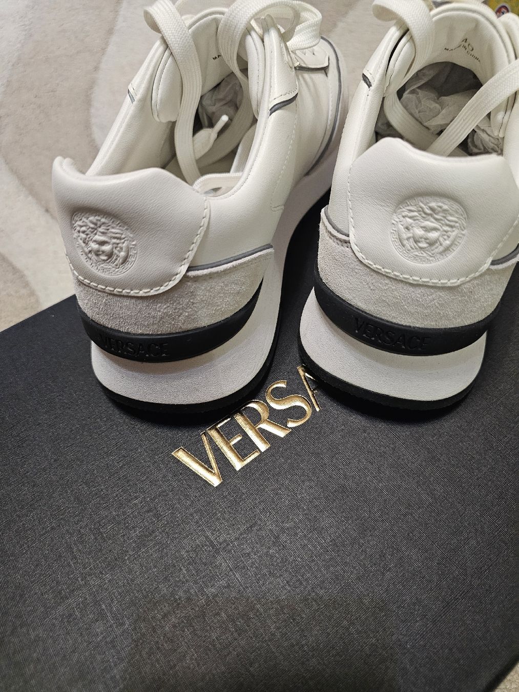 Versace Chaussures femmes: Sneaker Versace, Gr 40 NEU – Neuf (Voir description) à Wettswil par Alena.RR 2