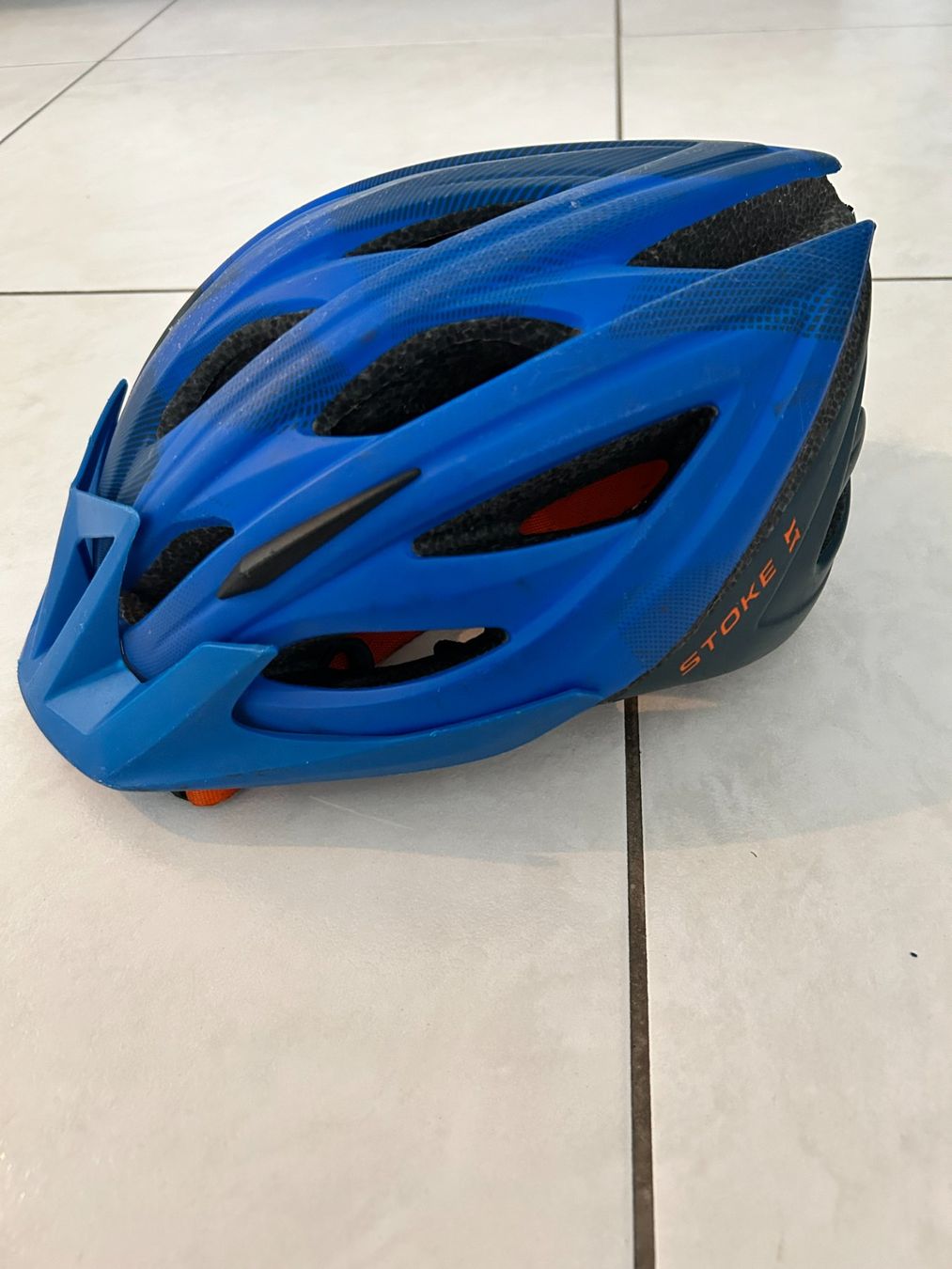 Stoke Caschi: Velo Helm STOKE Kinder Gr.51-55 – Usato da Emmenbrücke venduto da LuTi80
