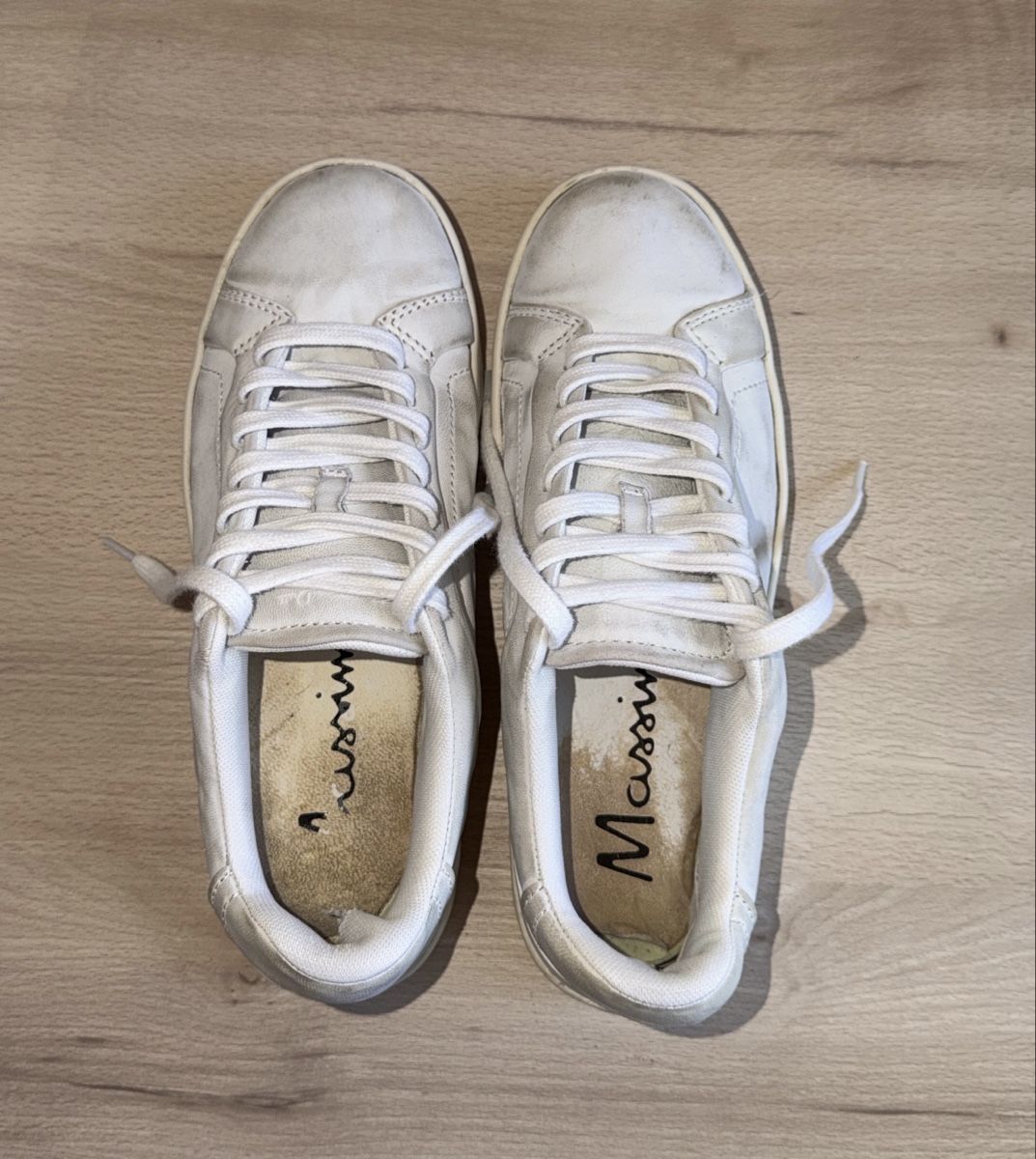 Massimo Dutti Scarpe da donna: MASSIMO DUTTI WHITE SNEAKERS 38 – Usato da Puplinge venduto da yav_9r9f