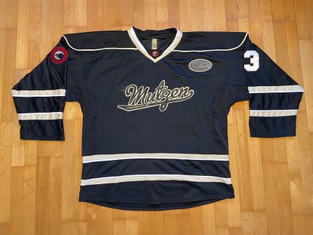 2012 NEW Knoah Hockey Jersey SC Bern #13  Sz L Austria Made