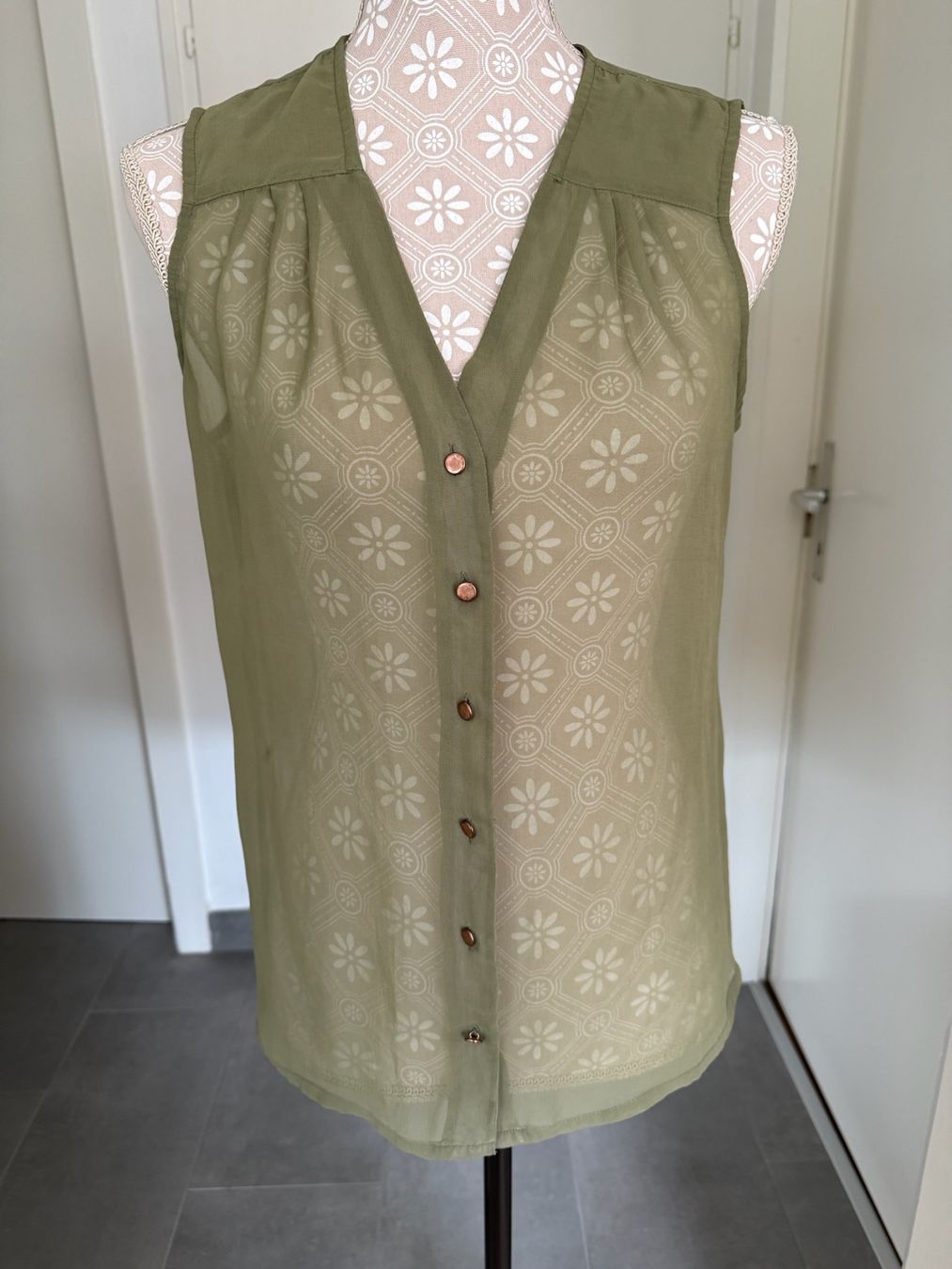 Tops: Top - S – D'occasion à Sion par accroshoes 1