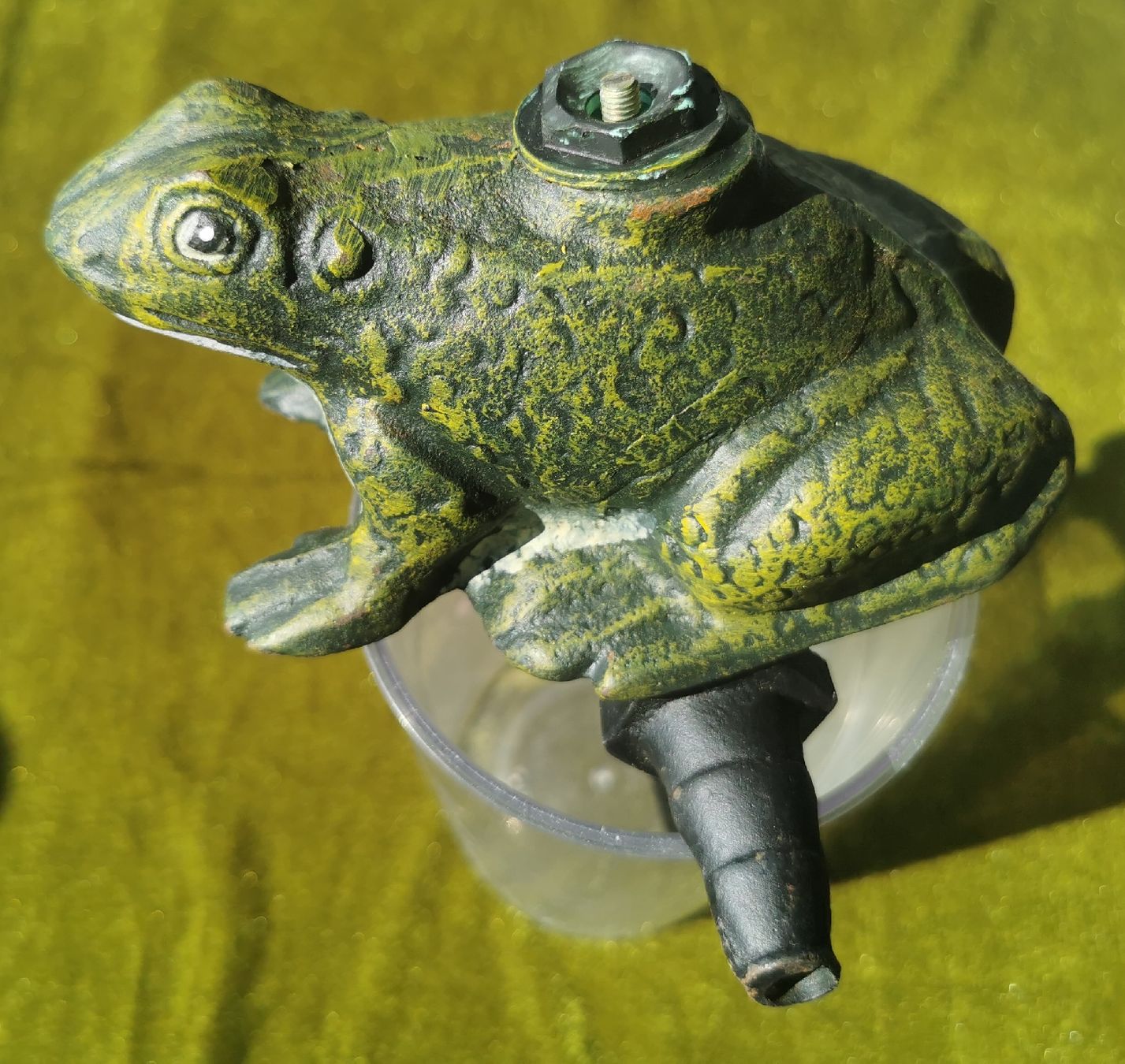 Statuette: Gartenschlauchaufhängung und Rasensprenger – Nuovo (secondo la descrizione) da Wettingen venduto da Biitel 3