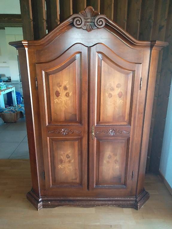 Schränke: Schrank – Gebraucht aus Winterthur von Giacola 1