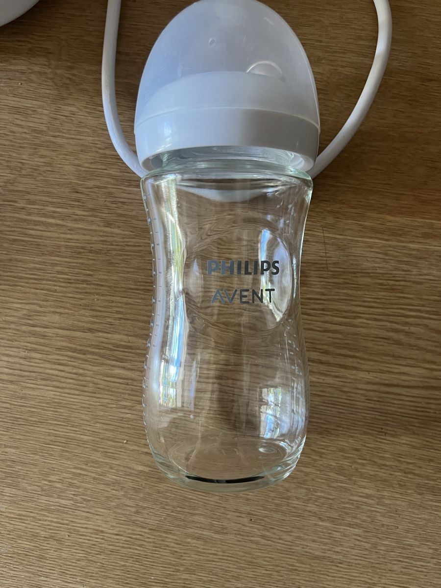 Avent Pasti del neonato: Flasche Glas Philips Avent 240ml gebraucht – Usato da Basel venduto da Kalleskaviar