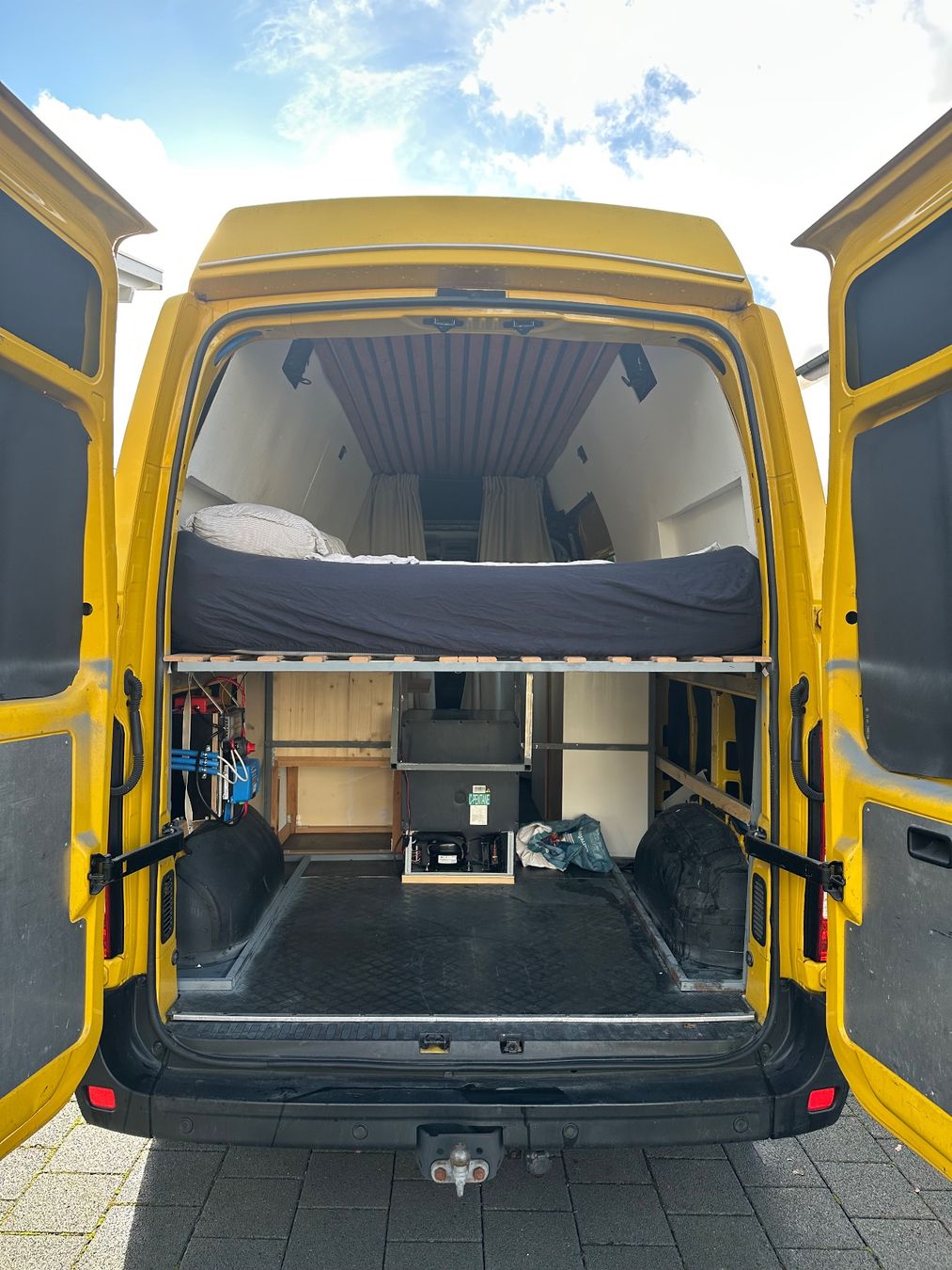 Renault Veicoli da campeggio: TOP Campervan Renault ab MFK&Service – Usato da Eich venduto da nic_7m2r 5